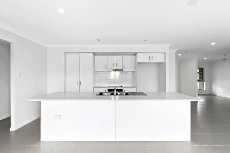 Fifth view of Homely house listing, 71 Bradman Way, Urangan QLD 4655