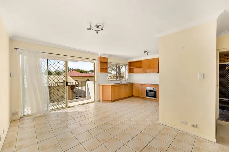 Third view of Homely apartment listing, 6/204 Kent Street, New Farm QLD 4005