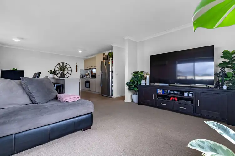 Third view of Homely house listing, 6 Immacolata Rise, Red Cliffs VIC 3496
