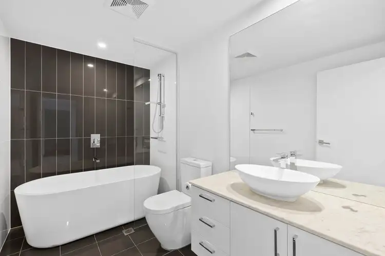 Fourth view of Homely apartment listing, 2602/5 Harbourside Court, Biggera Waters QLD 4216