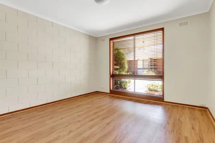 Sixth view of Homely unit listing, 5/9-11 Market Road, Werribee VIC 3030