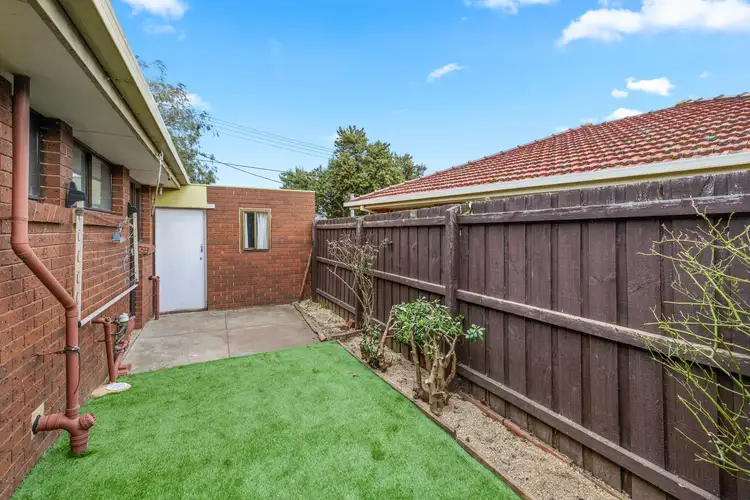 Seventh view of Homely unit listing, 5/9-11 Market Road, Werribee VIC 3030