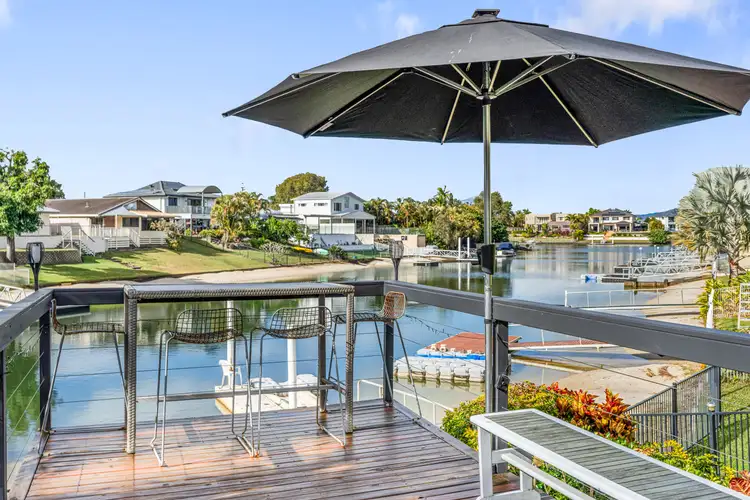 46 Dunkeith Avenue, Benowa QLD 4217