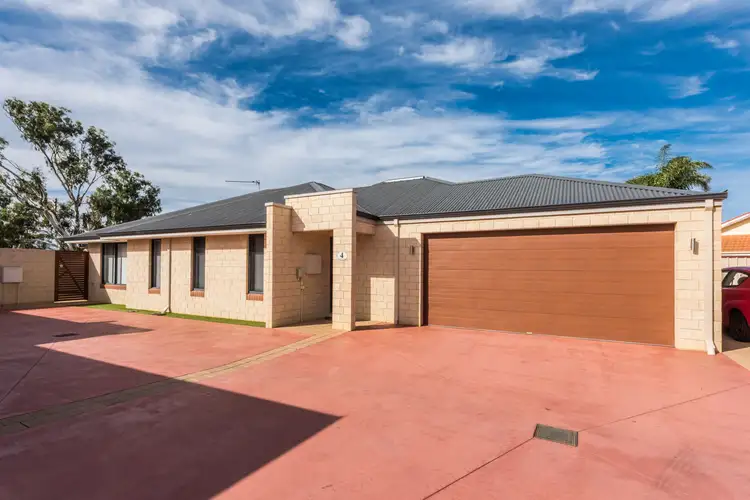 4/454 Chapman Road, Bluff Point WA 6530