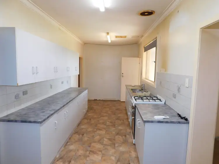 Sixth view of Homely house listing, 9 Dunn Street, Bordertown SA 5268