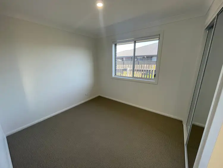 Fifth view of Homely house listing, 1/18 Bonneville Boulevard, Goulburn NSW 2580