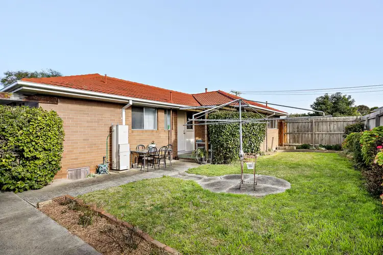 Sixth view of Homely house listing, 18 Barrington Crescent, Gladstone Park VIC 3043