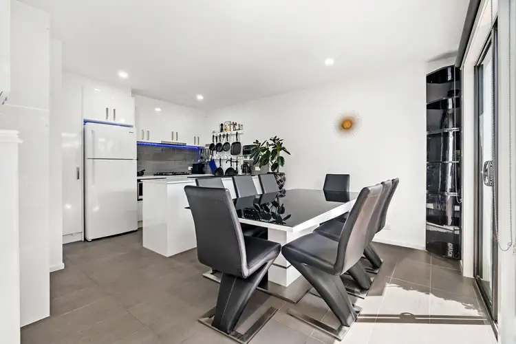 Fifth view of Homely townhouse listing, 3/23 Gillies Street South, Alfredton VIC 3350