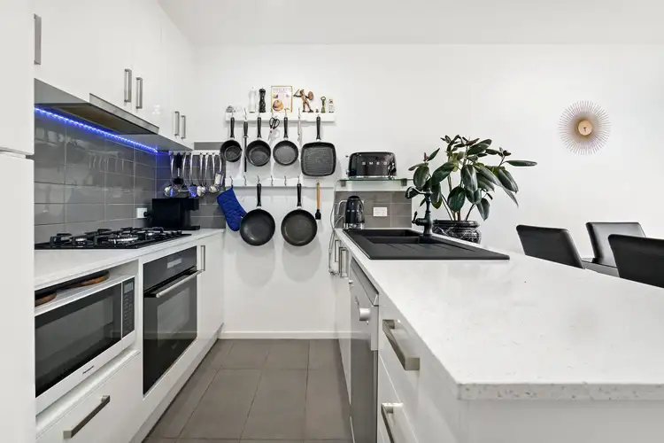 Sixth view of Homely townhouse listing, 3/23 Gillies Street South, Alfredton VIC 3350