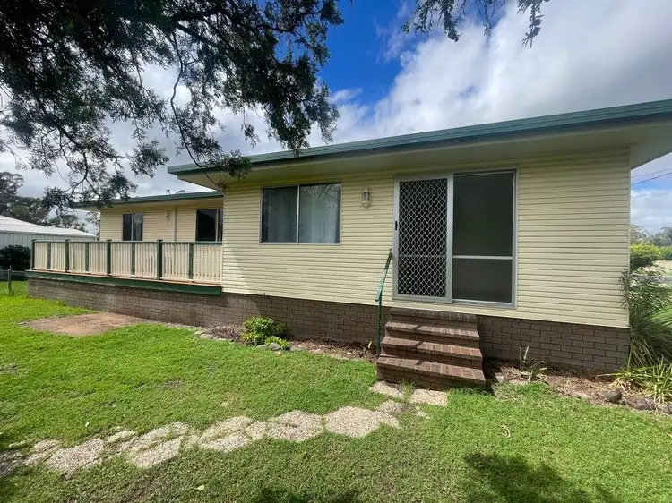 2 Thomas Street, Pittsworth QLD 4356