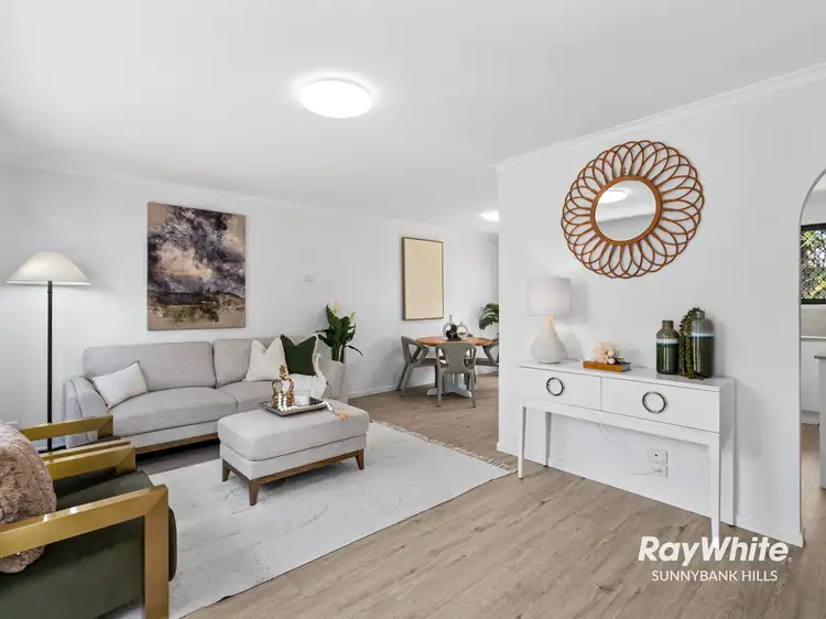 4 HIGHCREST Drive, Browns Plains QLD 4118