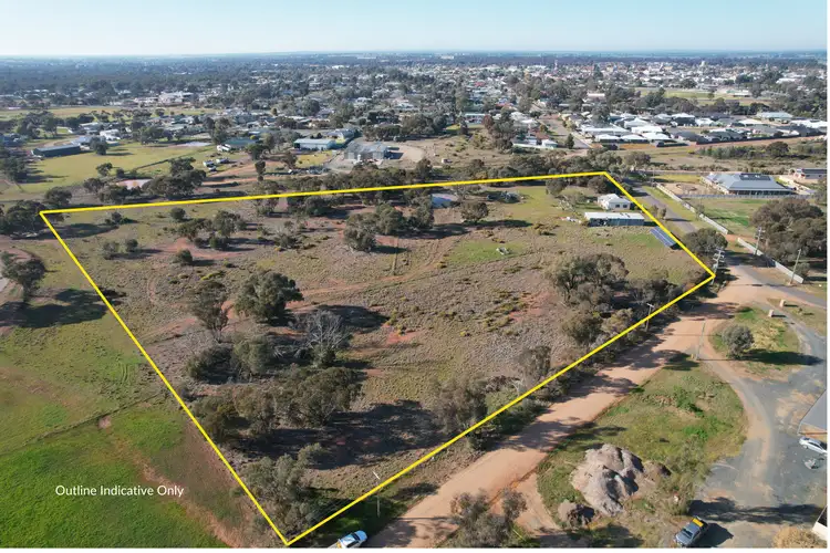 3 Dumaresq Street, West Wyalong NSW 2671