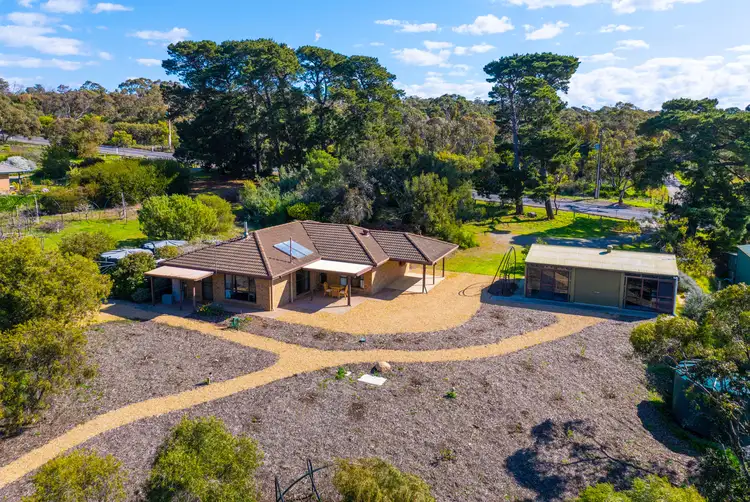 88 Waggon Road, Victor Harbor SA 5211