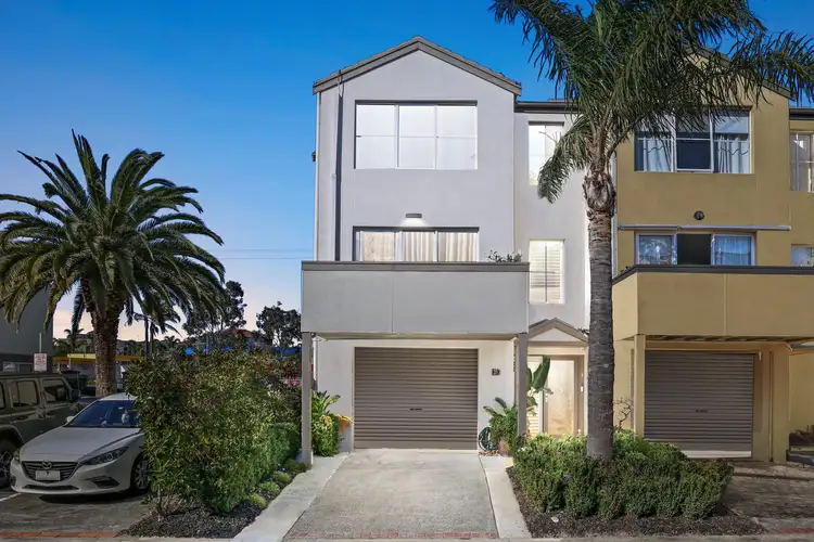 20 Scarborough Drive, Patterson Lakes VIC 3197