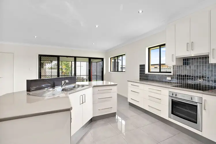 Sixth view of Homely house listing, 18 Wright Street, Emerald QLD 4720