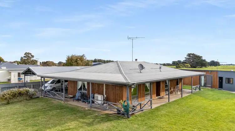 24 William Street Central, Allendale East SA 5291