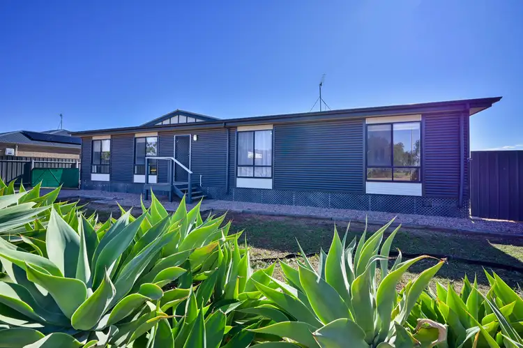 19 Beckman Street, Stirling North SA 5710