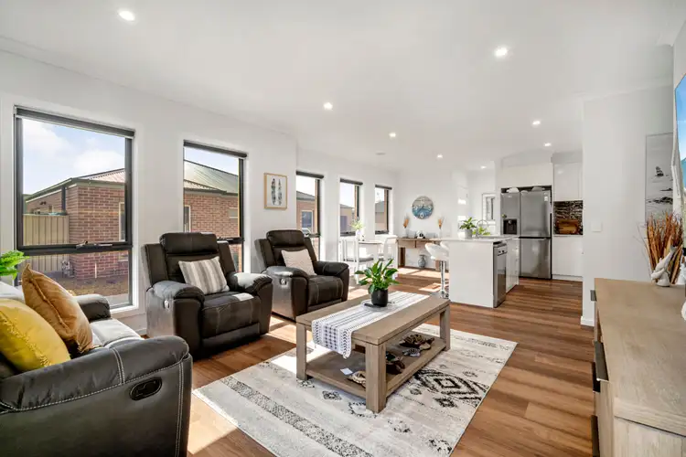 Fourth view of Homely townhouse listing, 2/916 Geelong Road, Canadian VIC 3350