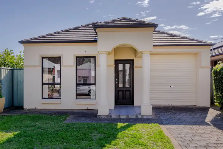 9 Maple Circuit, Mawson Lakes SA 5095