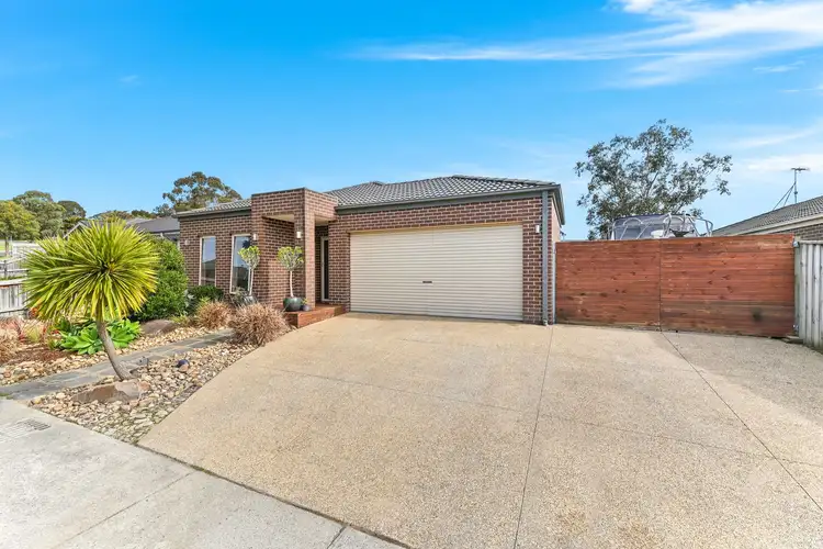 Second view of Homely house listing, 39 Thwaites Road, Pakenham VIC 3810