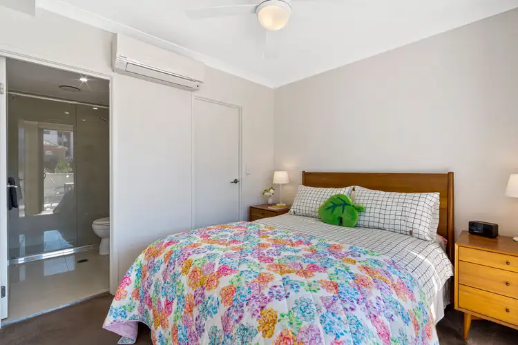 Fifth view of Homely apartment listing, 204/19 Isedale Street, Wooloowin QLD 4030