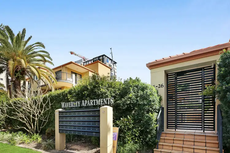 2/16-26 Waverley Street, Southport QLD 4215