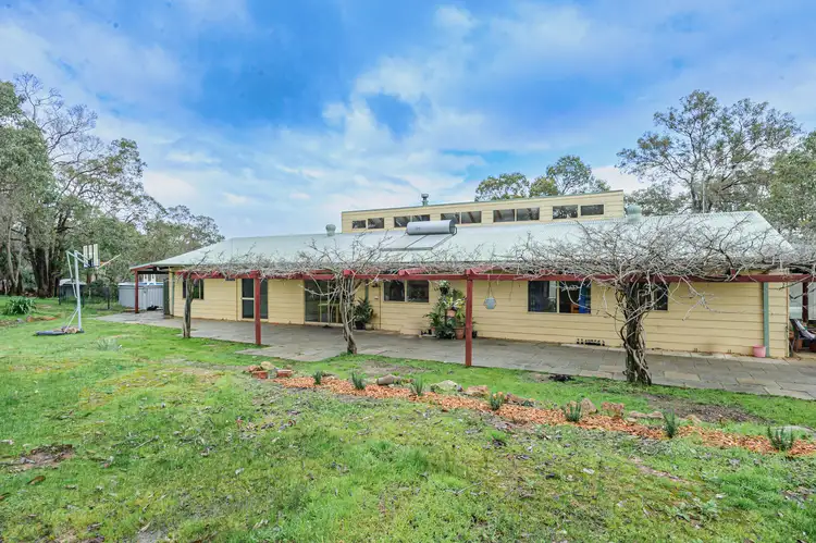92 Crestmoor Pass, Bullsbrook WA 6084