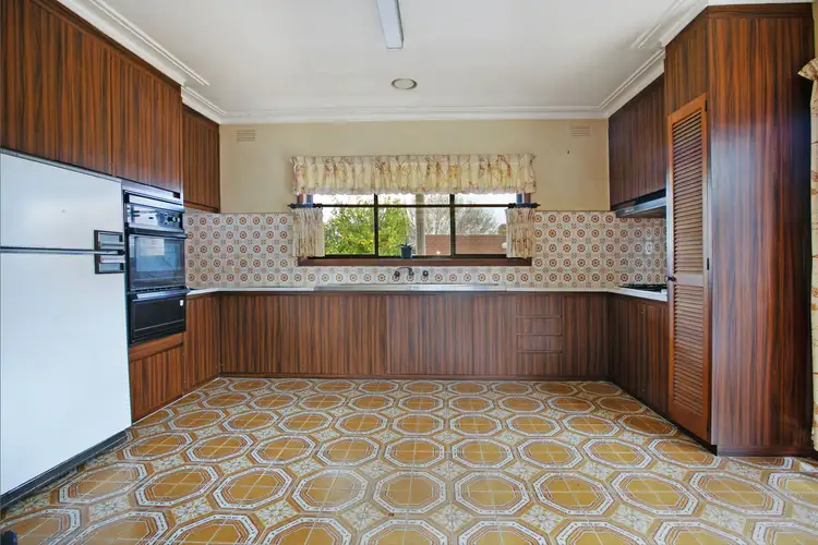 Fifth view of Homely house listing, 3 Inverness Street, Reservoir VIC 3073