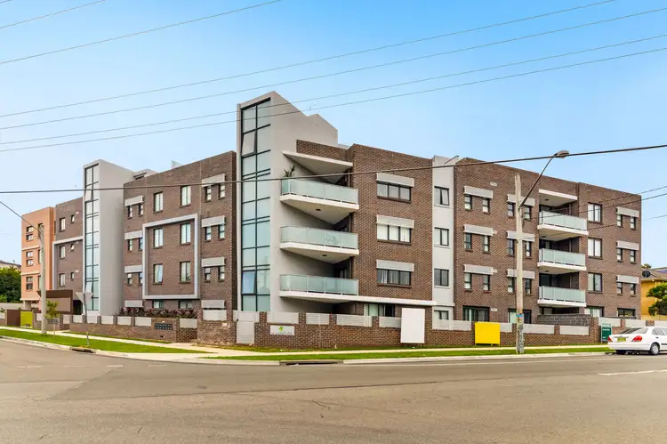 Main view of Homely apartment listing, 18/190-194 Burnett Street, Mays Hill NSW 2145