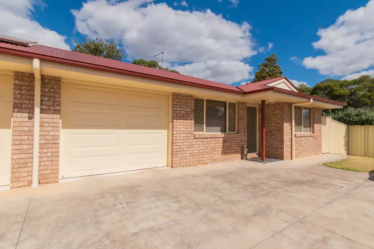 3/15 Fisher Street, Clifton QLD 4361