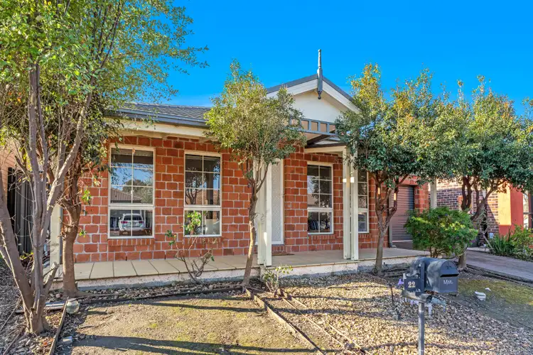 Second view of Homely house listing, 22 Ebony Circuit, Craigieburn VIC 3064