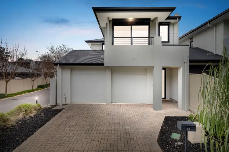 19 The Crescent, St Marys SA 5042