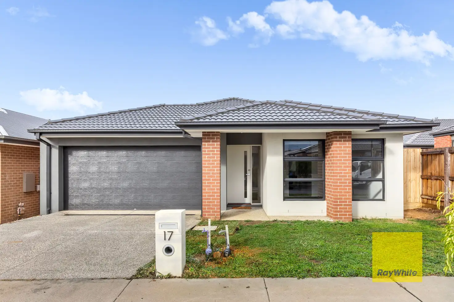 Main view of Homely house listing, 17 Silver Oak Way, Mount Duneed VIC 3217