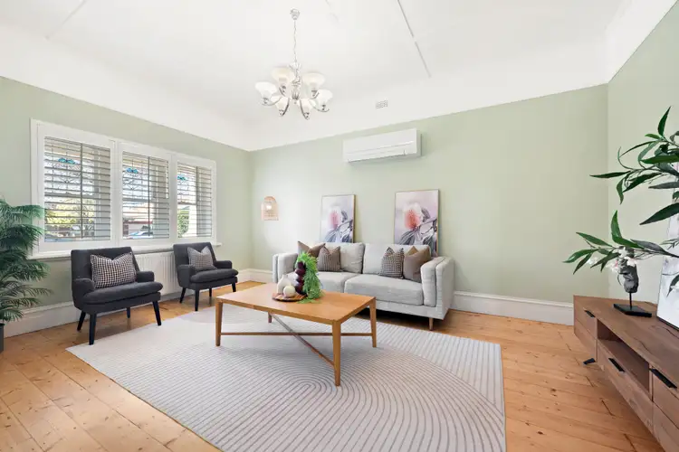 Second view of Homely house listing, 15 Golf Links Avenue, Oakleigh VIC 3166