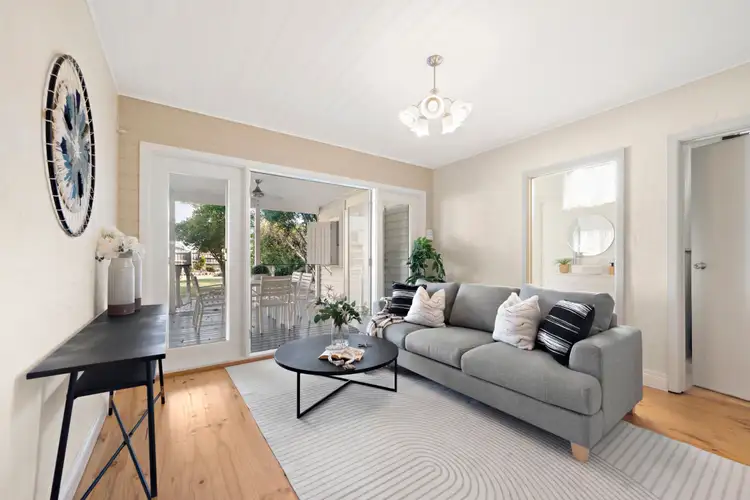 Fifth view of Homely house listing, 15 Golf Links Avenue, Oakleigh VIC 3166
