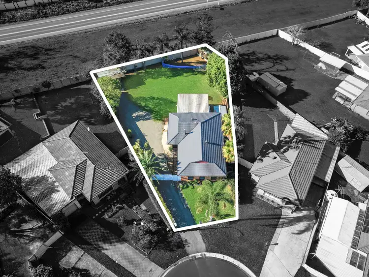 Second view of Homely house listing, 10 Caliban Place, Rosemeadow NSW 2560