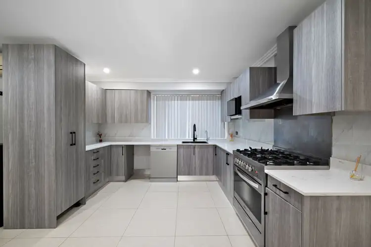 Sixth view of Homely house listing, 10 Caliban Place, Rosemeadow NSW 2560