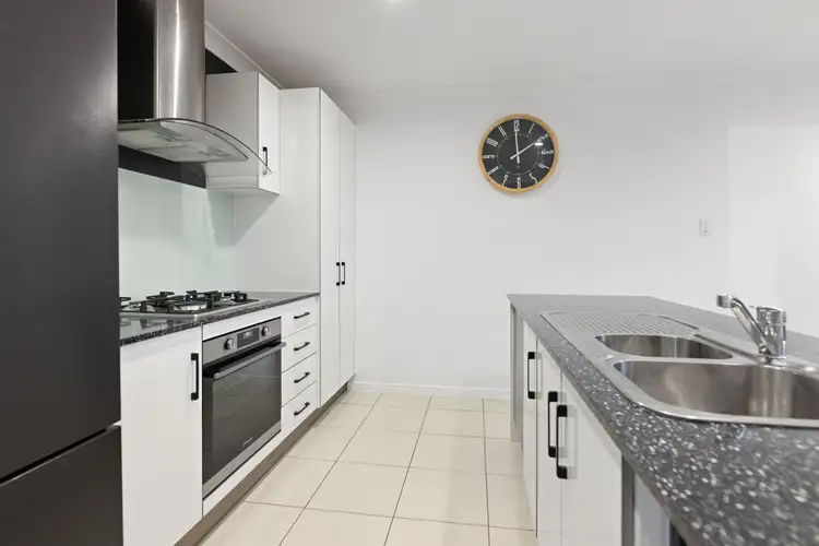Fifth view of Homely house listing, 10 Wonga Court, Morayfield QLD 4506