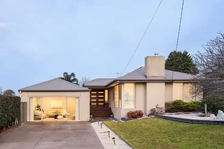 5 Oakfield Court, Frankston South VIC 3199