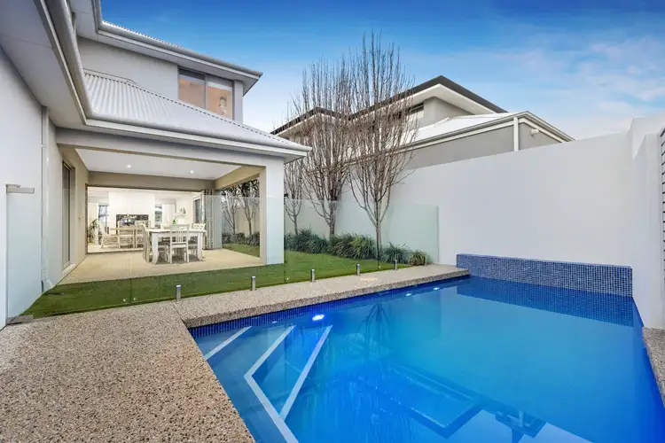 Second view of Homely house listing, 9 Levanzo Way, Sorrento WA 6020