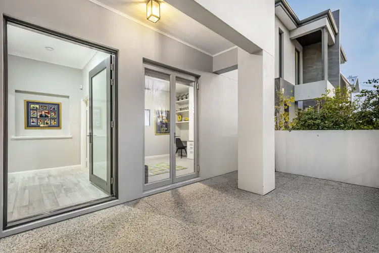 Third view of Homely house listing, 9 Levanzo Way, Sorrento WA 6020