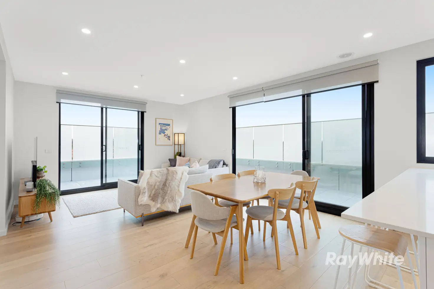 Main view of Homely apartment listing, 204/128 Murrumbeena Road, Murrumbeena VIC 3163