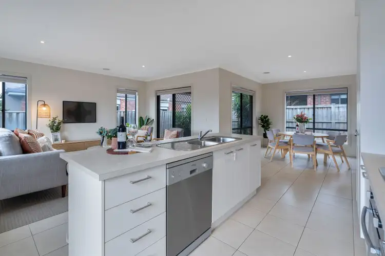 Fifth view of Homely house listing, 25 Ambrosia Way, Beveridge VIC 3753