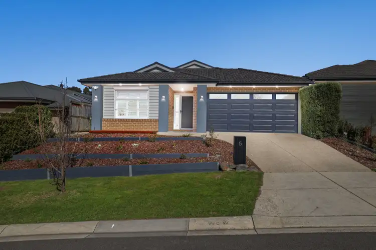 Main view of Homely house listing, 5 Beatty Avenue, Croydon VIC 3136