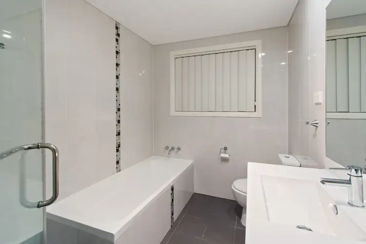 Sixth view of Homely house listing, 17 Verge Place, West Hoxton NSW 2171