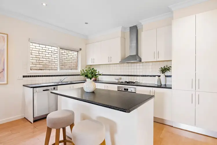 Fourth view of Homely townhouse listing, 2/52 Willesden Road, Hughesdale VIC 3166