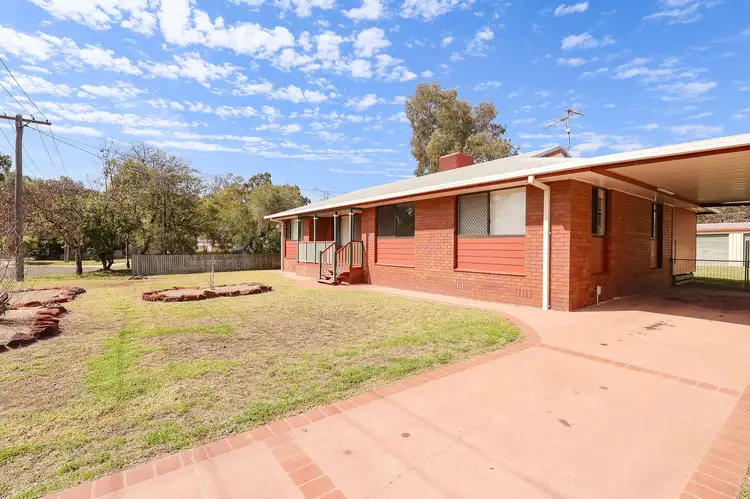 8 Everingham Avenue, Roma QLD 4455