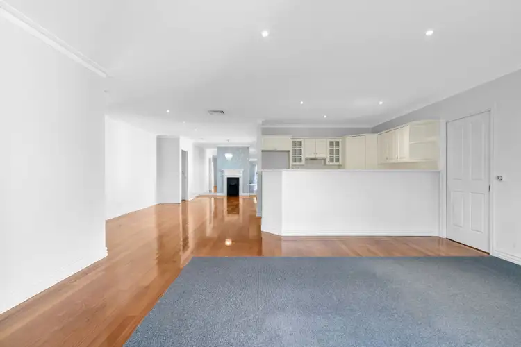 Fifth view of Homely house listing, 6 Sturt Court, Mildura VIC 3500