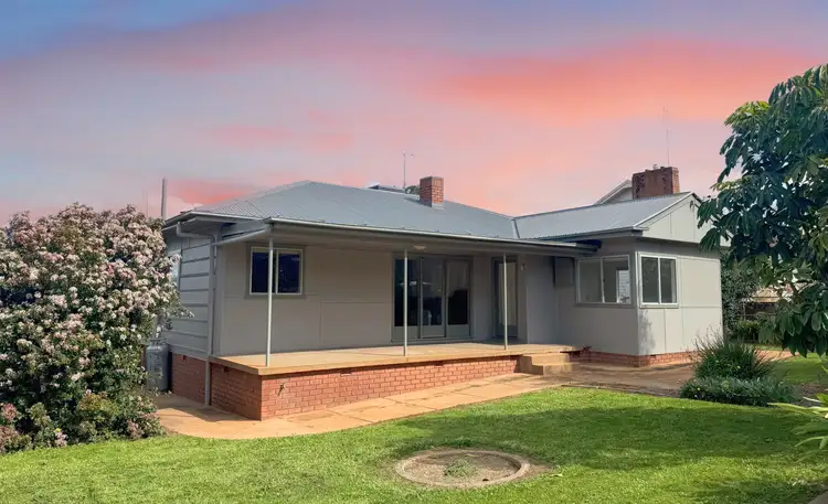 9 Reid Street, Parkes NSW 2870