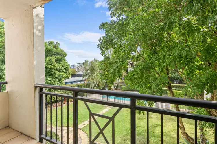 Sixth view of Homely apartment listing, 6/41 Rossiter Parade, Hamilton QLD 4007